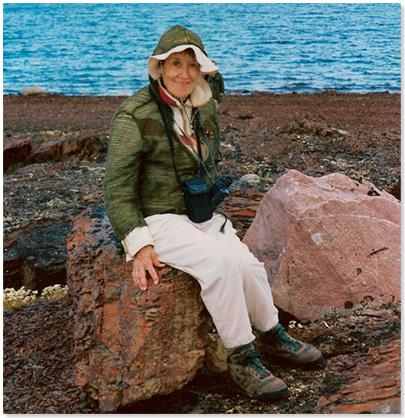 MARGARET THOMAS : April 13, 1922 - December 30, 2005 : Margaret Thomas was a vibrant character of the Montreal mosaic who passed away on December 30th, 2005. She had a vitality that amazed and tickled so many. It was a life full of colour and rich stories.